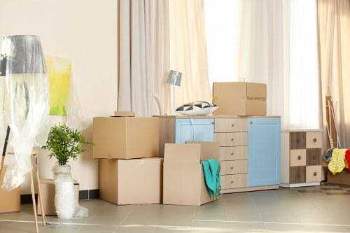 House movers preparing a residential move in Riddlesdown