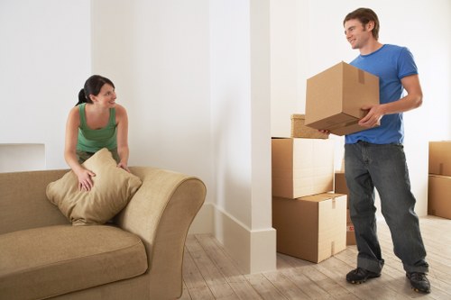 Residential street access considerations for removals in Riddlesdown